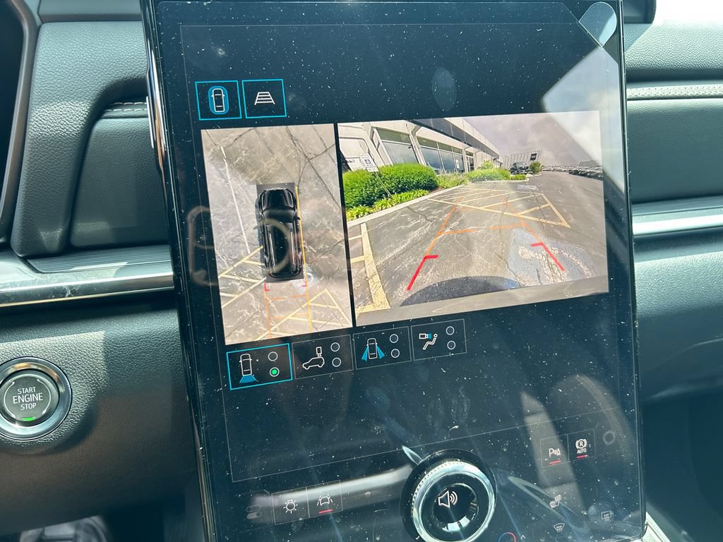 New 2027 GMC Terrain Elevation w/ Technology Package II AWD/4WD image 24