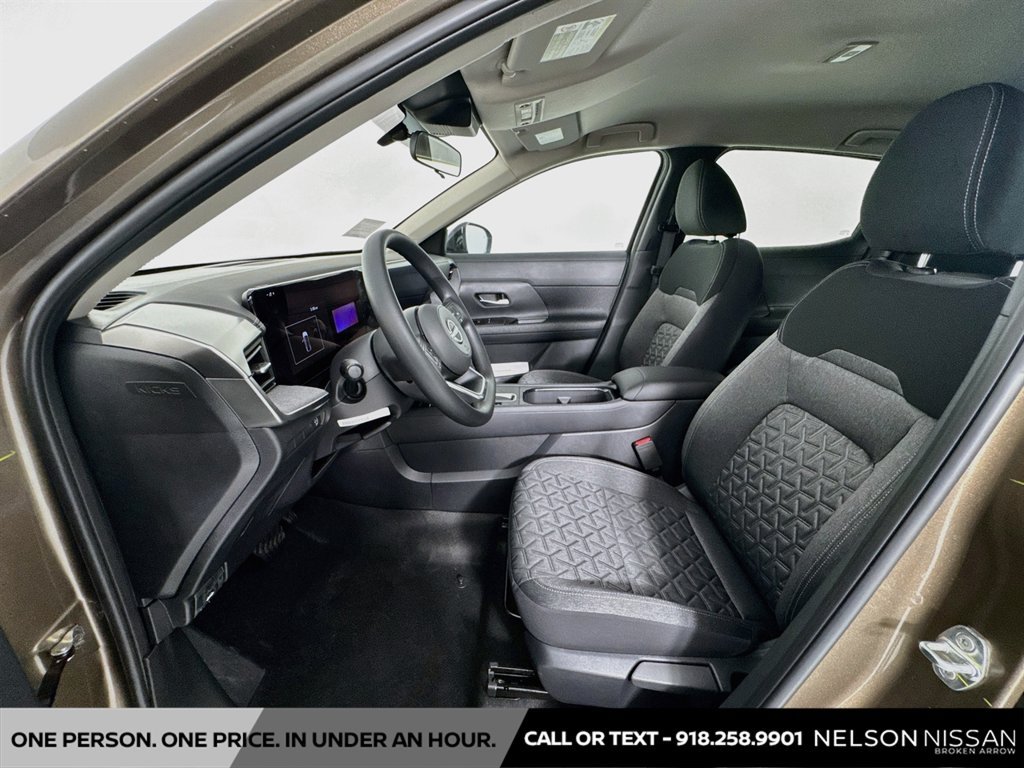 New 2027 Nissan Kicks SV w/ Cold Weather Package FWD image 20