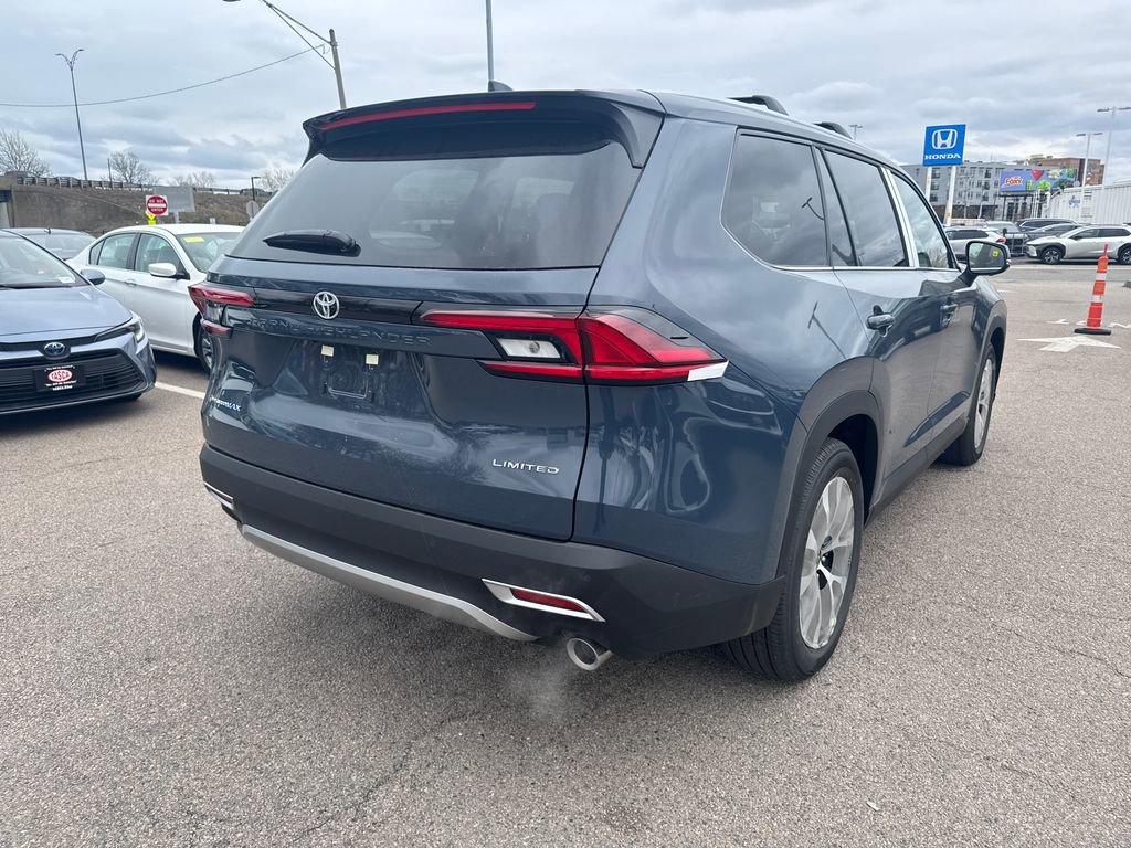 New 2026 Toyota Grand Highlander AWD Hybrid image 7