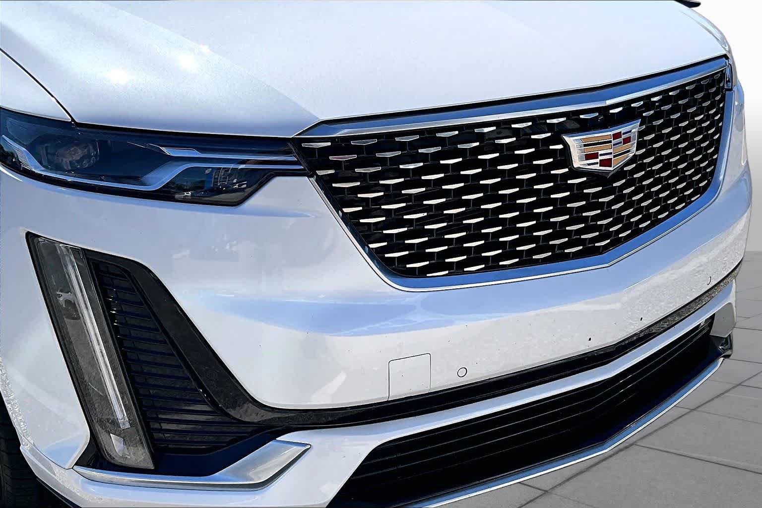 Used 2024 Cadillac XT6 Luxury FWD image 31