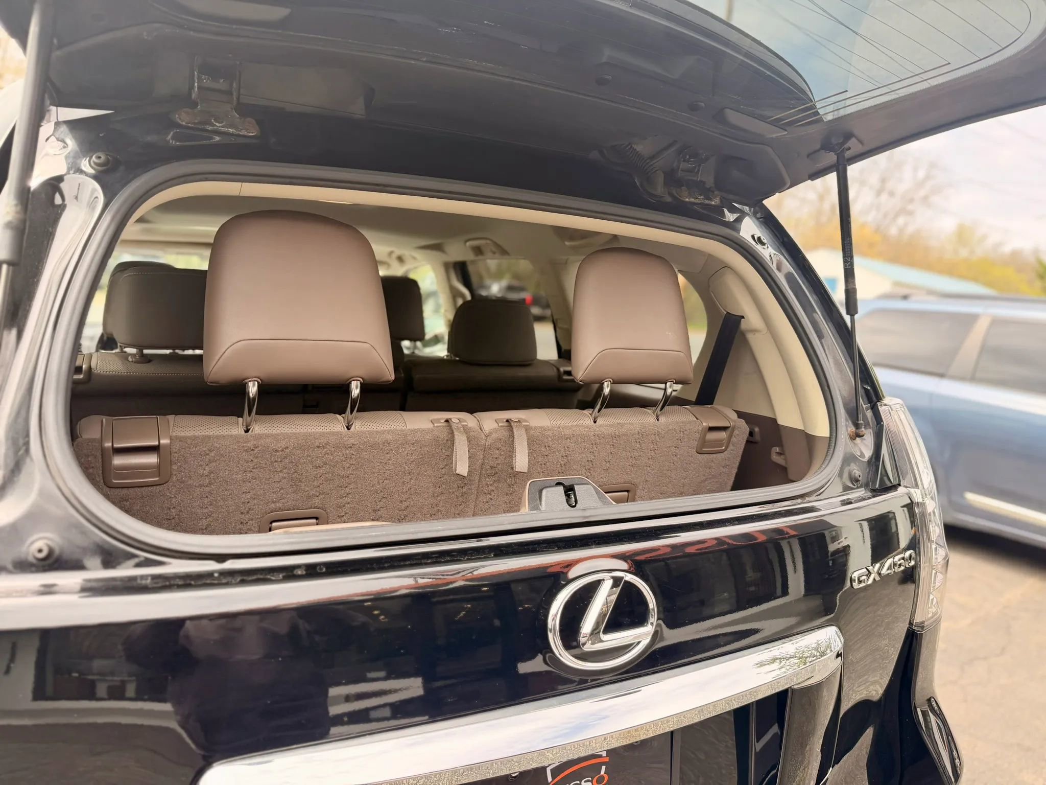Used 2018 Lexus GX 460 w/ Navigation Package AWD/4WD image 26