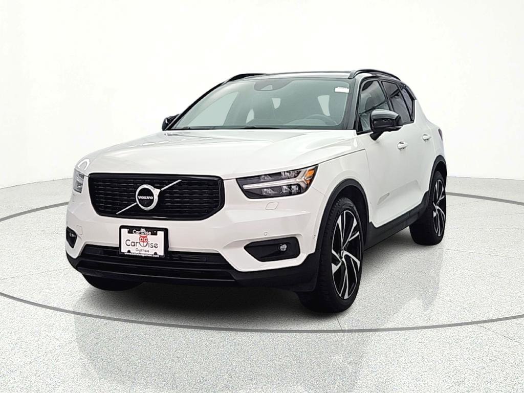 Used 2019 Volvo XC40 T5 R-Design AWD/4WD image 2