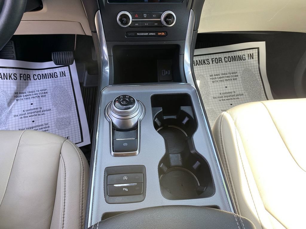 Used 2021 Ford Edge Titanium w/ Cargo Accessory Package image 22