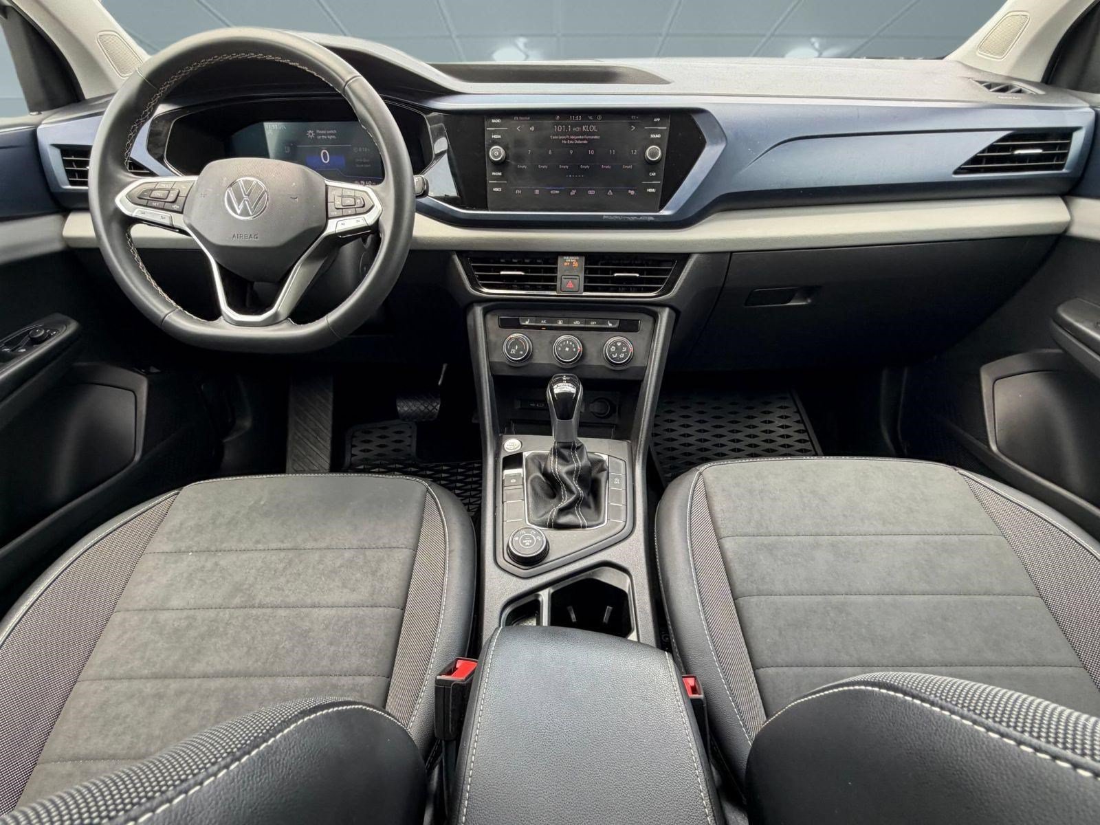Certified 2022 Volkswagen Taos SE AWD/4WD image 13