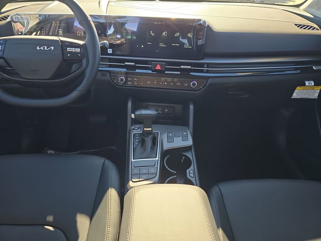 New 2026 Kia Sportage EX image 17