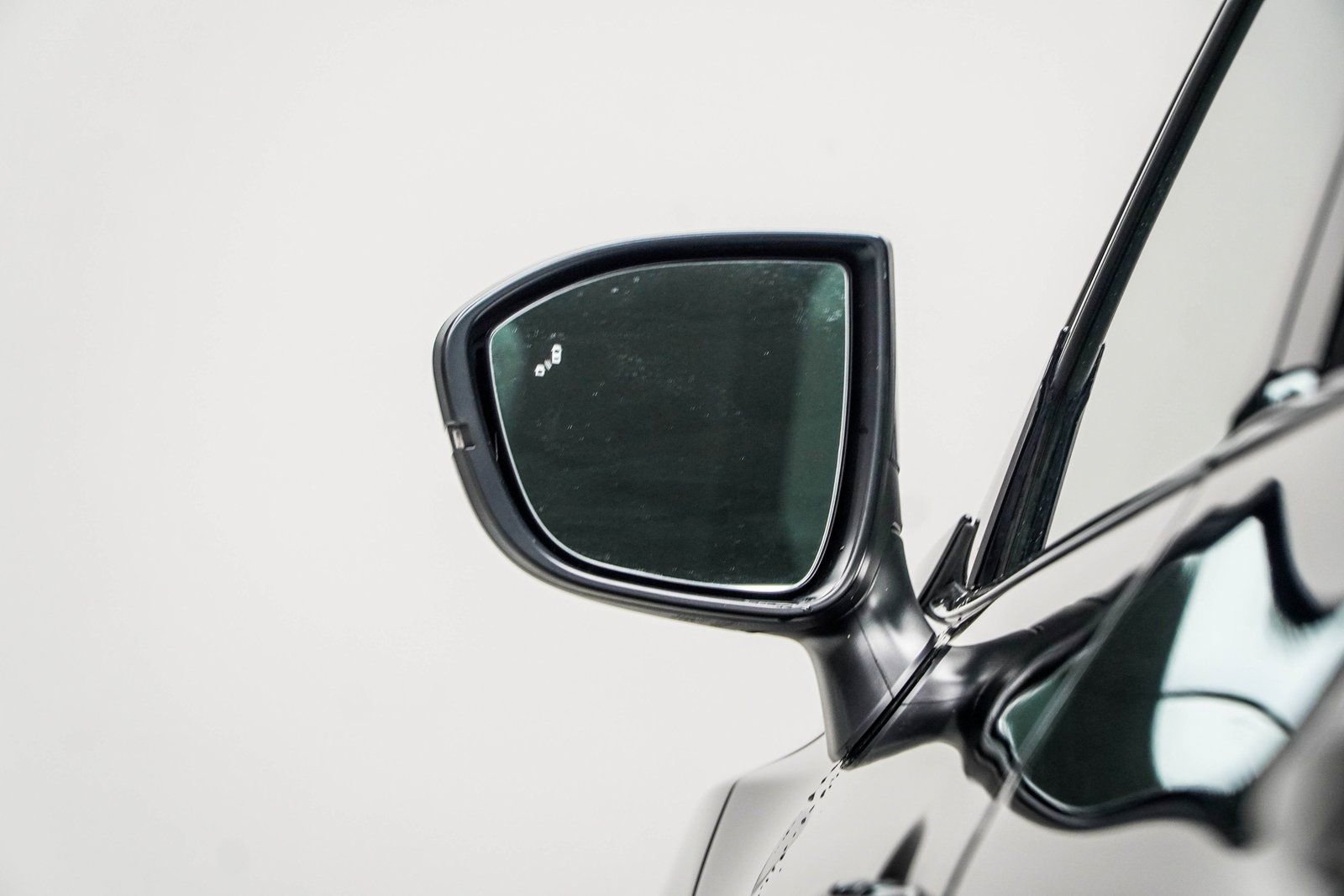 Used 2025 Nissan Pathfinder SV image 14