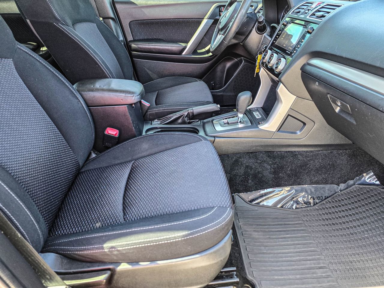 Used 2017 Subaru Forester 2.5i Premium image 35