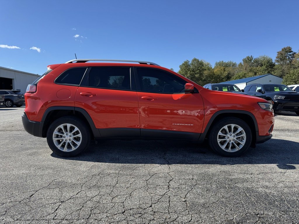 Used 2021 Jeep Cherokee Latitude image 8