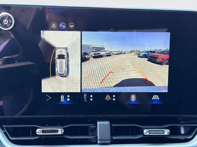 New 2026 Chevrolet Equinox LT w/ Safety and Technology Package FWD image 31