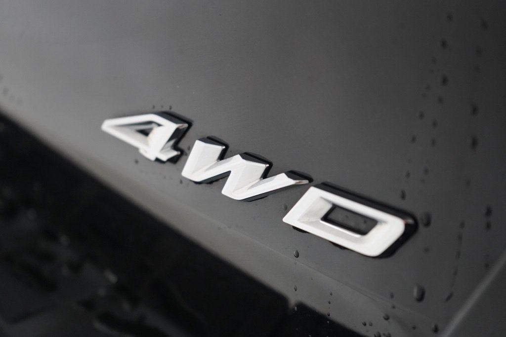 Used 2025 Ford Explorer ST-Line AWD/4WD image 25