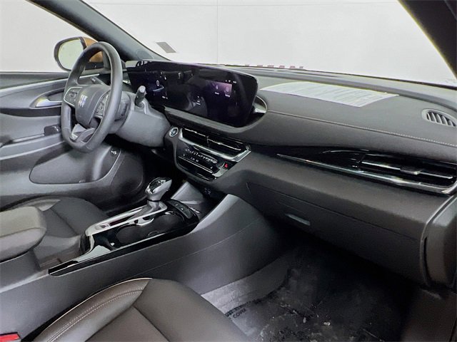 Used 2025 Buick Envista Avenir image 39