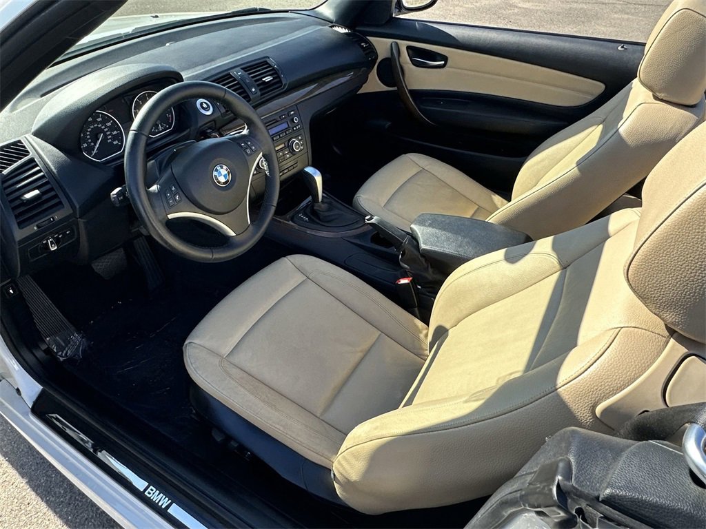 Used 2012 BMW 128i Convertible image 22