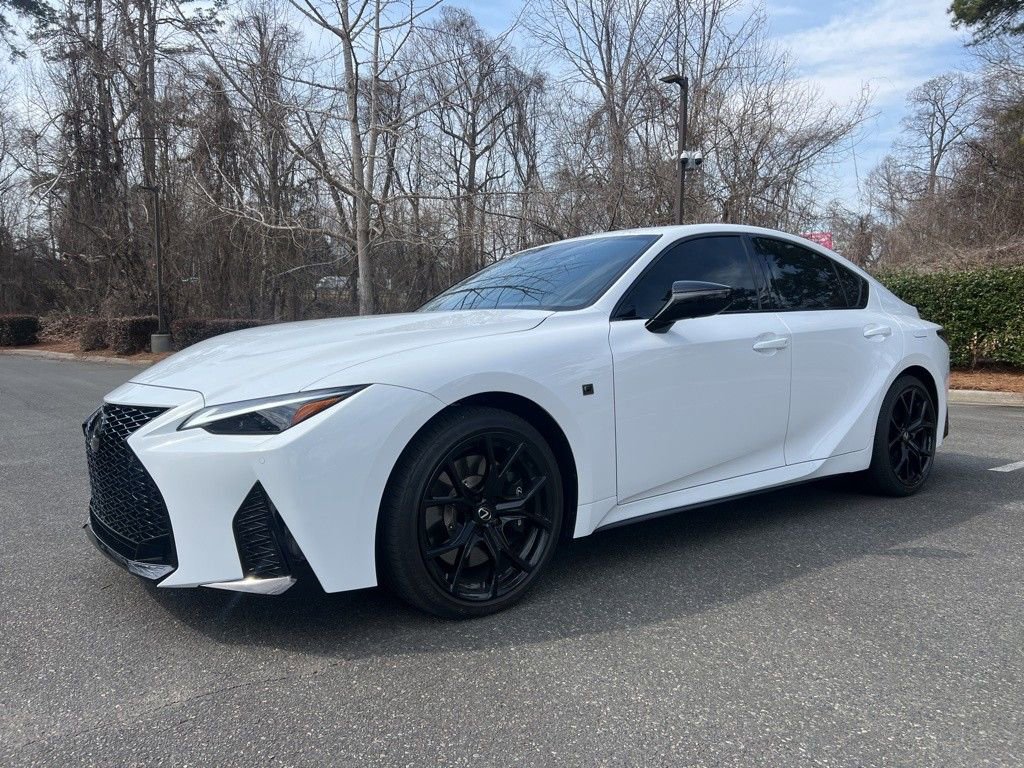 Used 2025 Lexus IS 500 500 F SPORT Performance image 2