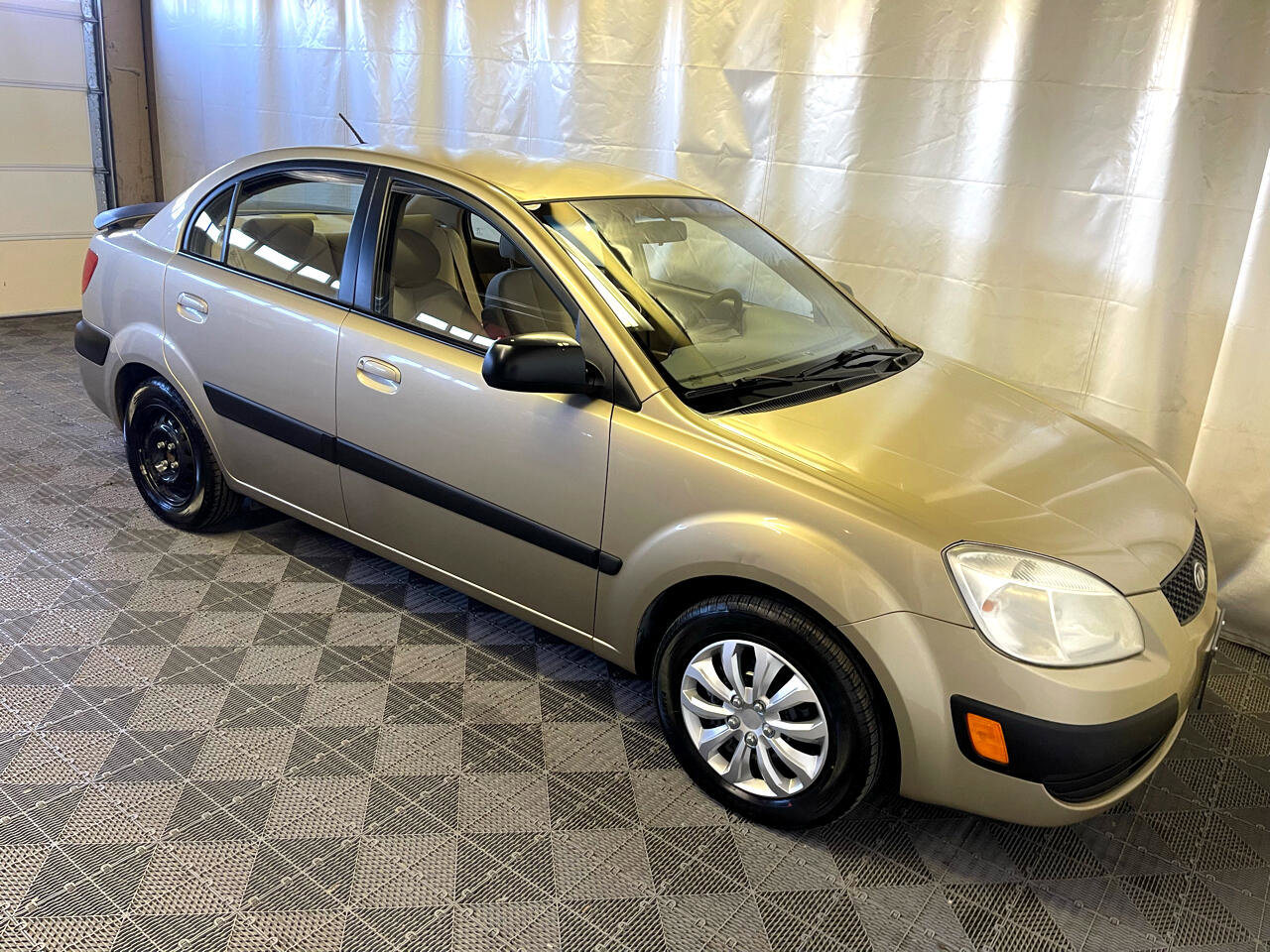 Used 2007 Kia Rio LX image 7