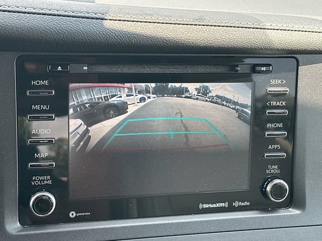 Used 2019 Toyota Sienna XLE w/ XLE Navigation Package FWD image 21