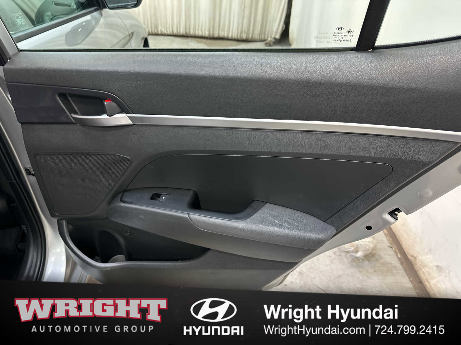 Used 2020 Hyundai Elantra SE w/ Cargo Package (C1) image 15