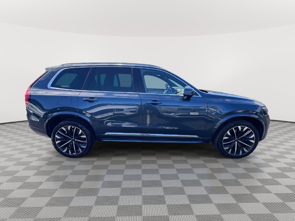 Used 2026 Volvo XC90 B6 Plus w/ Protection Package Premier AWD/4WD image 3