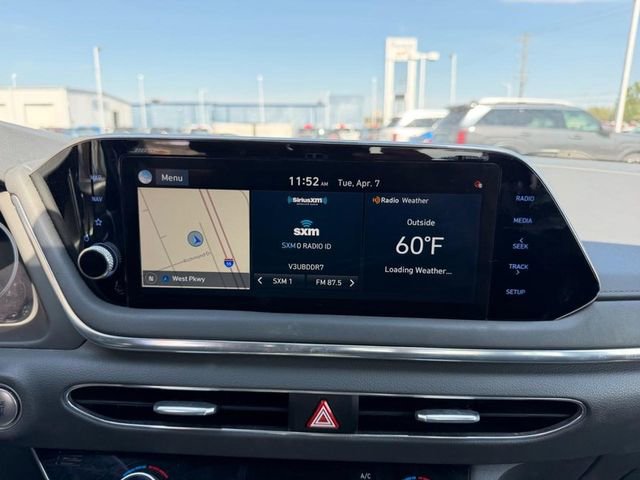 Used 2020 Hyundai Sonata SEL Plus w/ Tech Package image 13