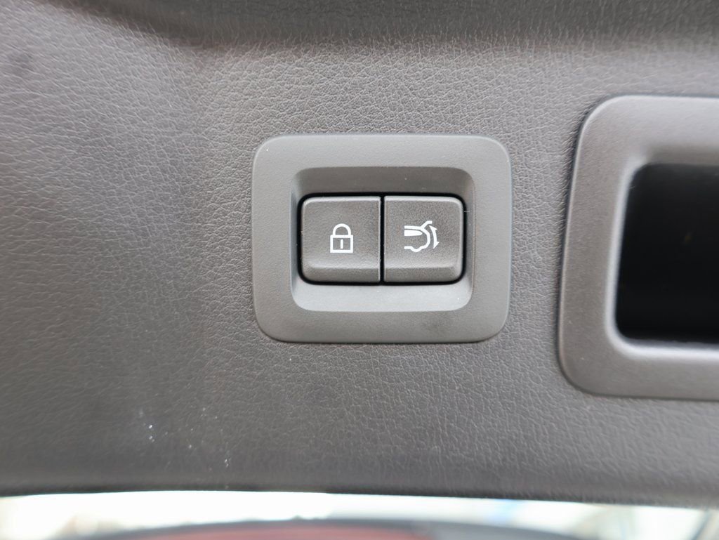 Used 2025 MAZDA CX-70 3.3 Turbo S w/ Premium Package image 31