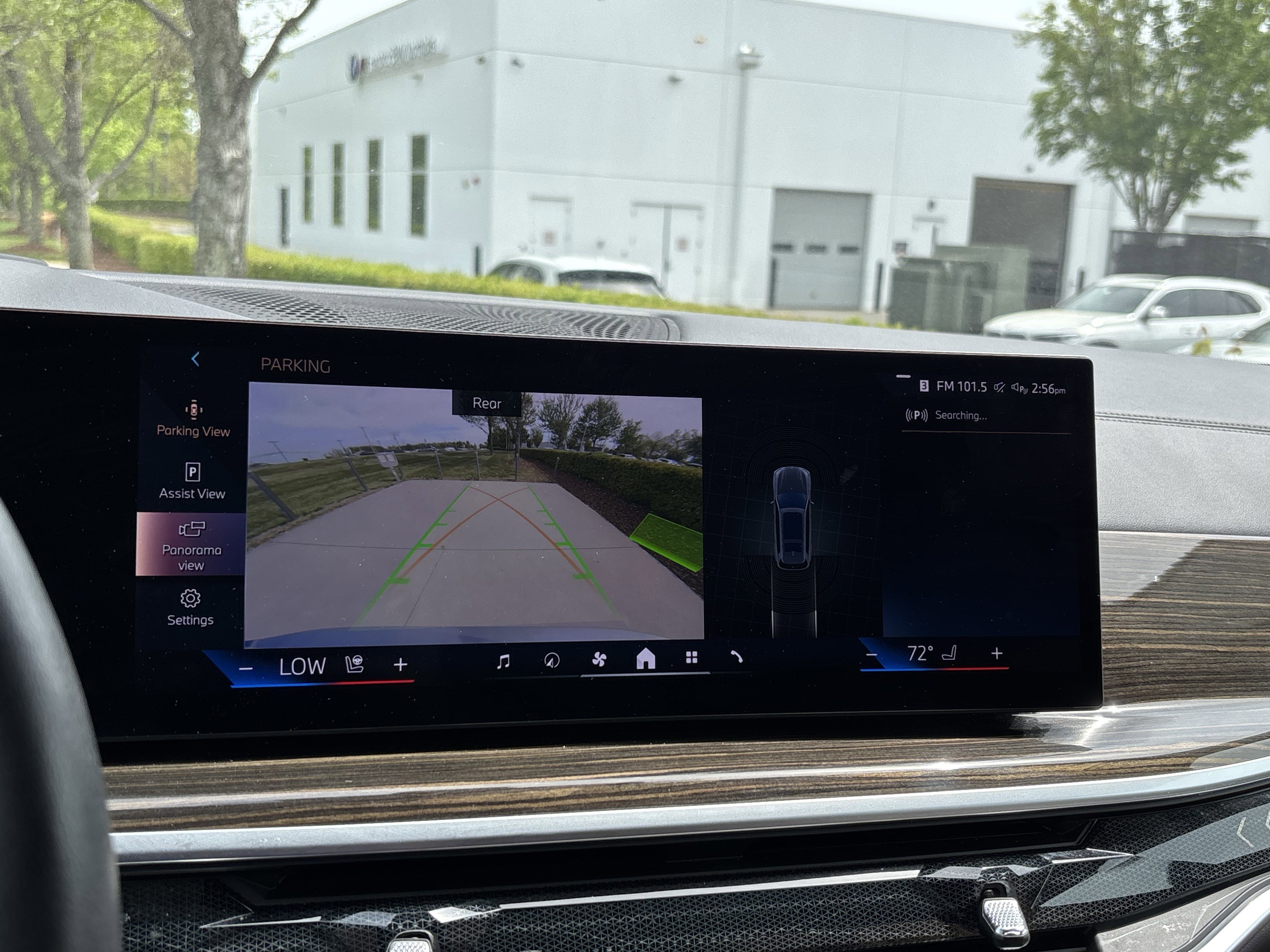 Certified 2024 BMW X7 xDrive40i w/ Premium Package image 23