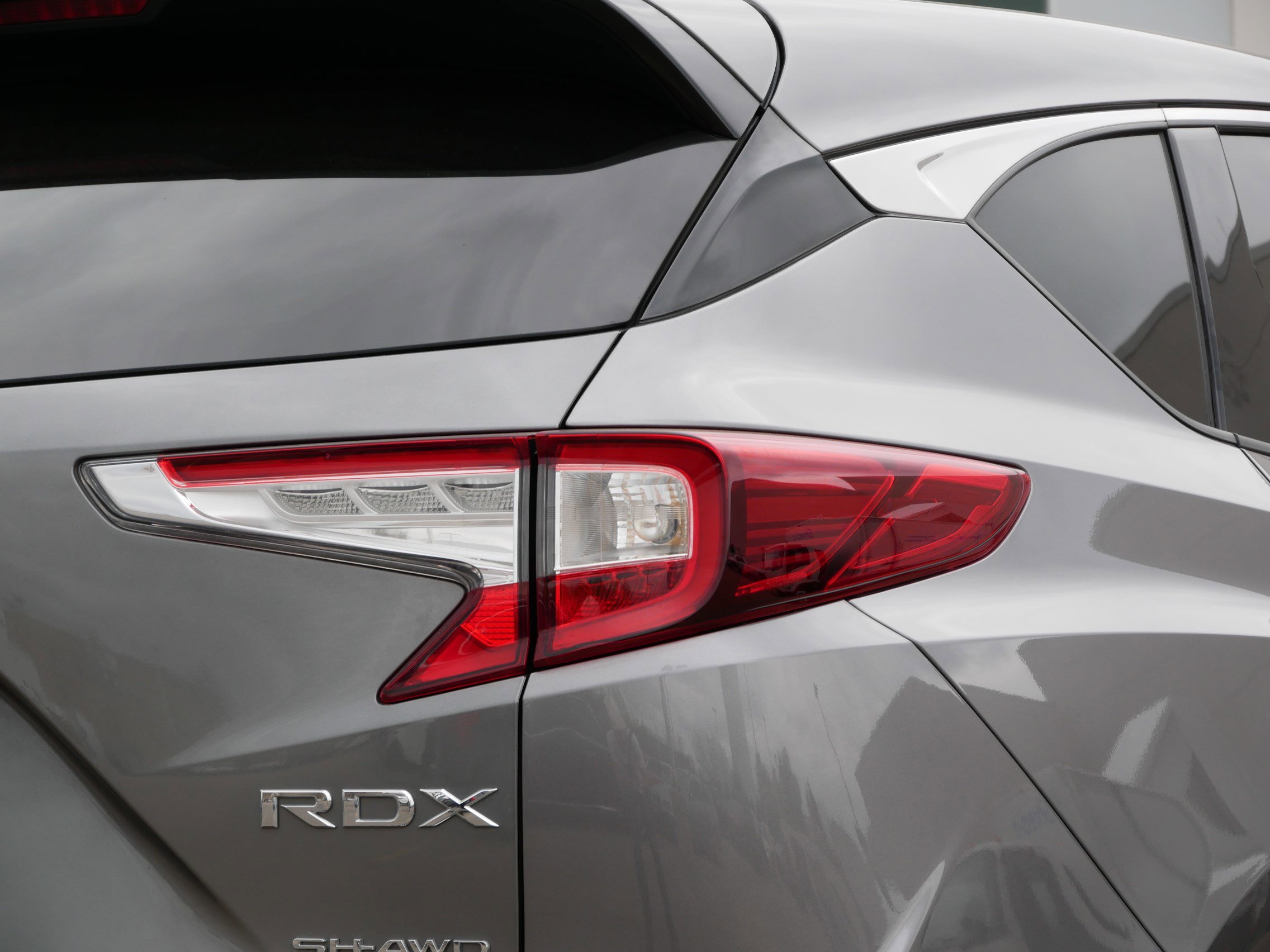 Used 2023 Acura RDX SH-AWD image 17