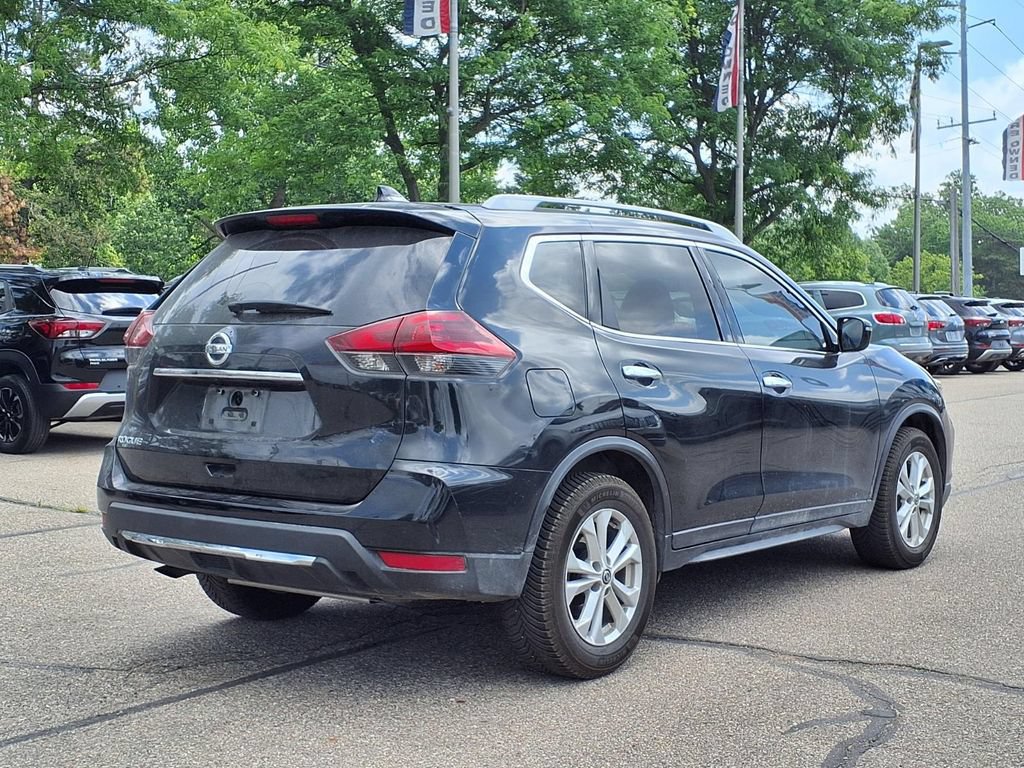 Used 2018 Nissan Rogue S w/ S Value Package FWD image 4