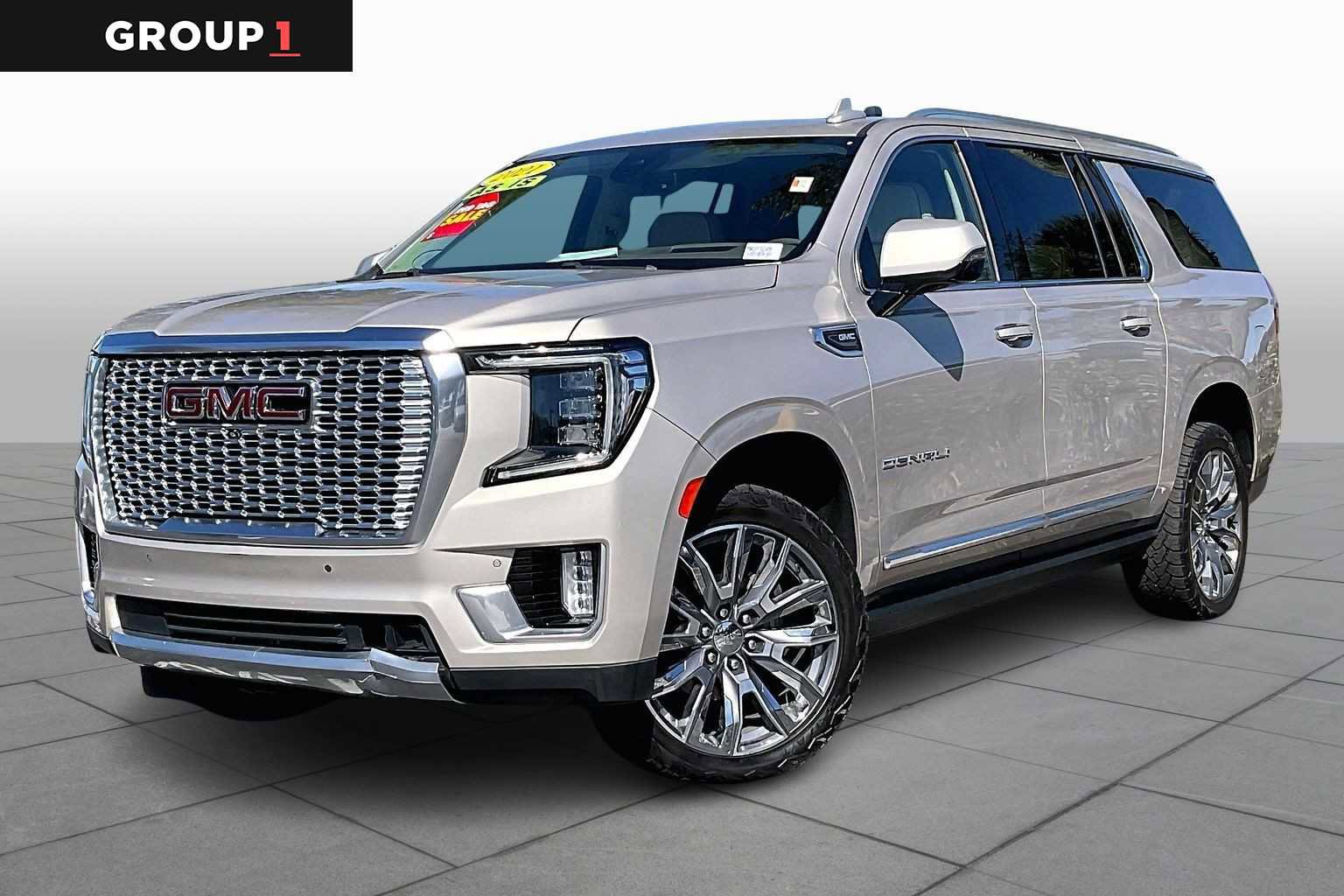 Used 2021 GMC Yukon XL Denali image 1