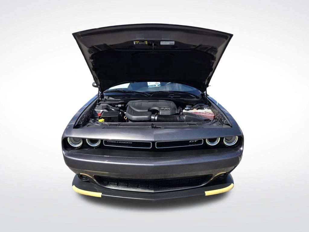 Used 2022 Dodge Challenger GT RWD image 14