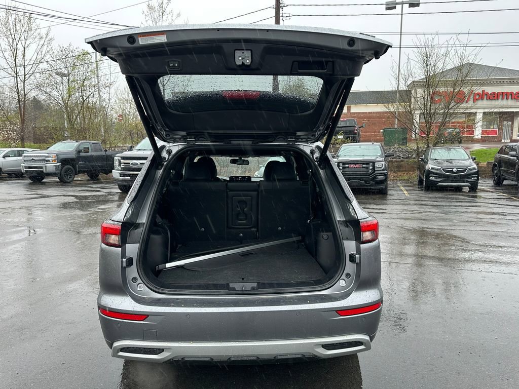 Used 2022 Mitsubishi Outlander SEL AWD/4WD image 16