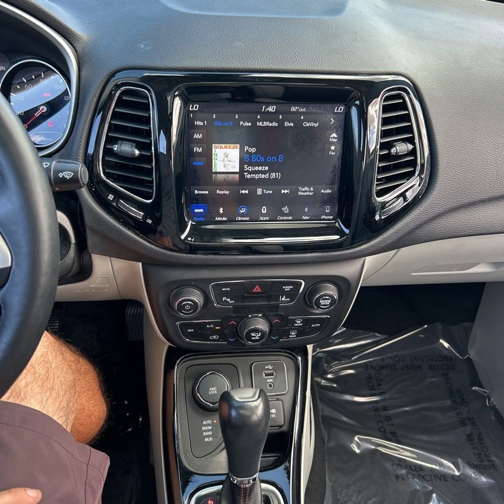 Used 2018 Jeep Compass Limited w/ Navigation Group image 9