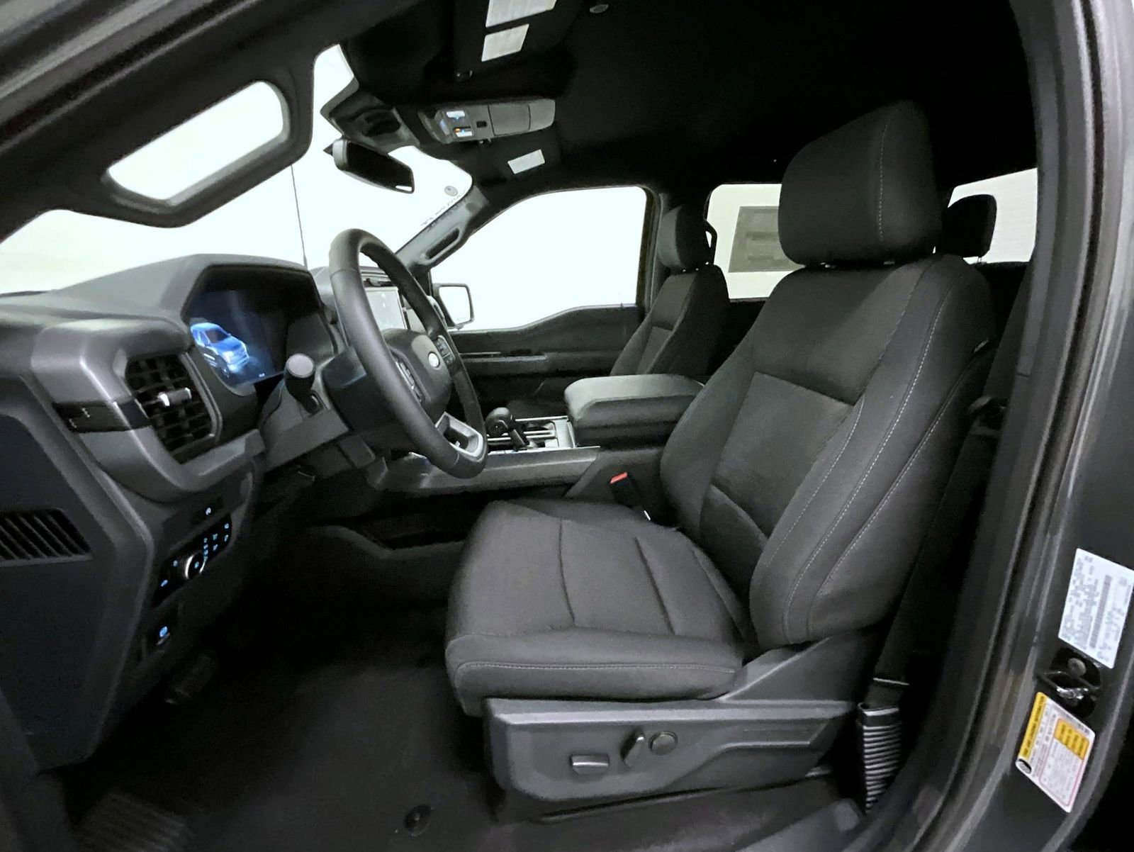 New 2025 Ford F150 XLT w/ Equipment Group 302A MID image 10