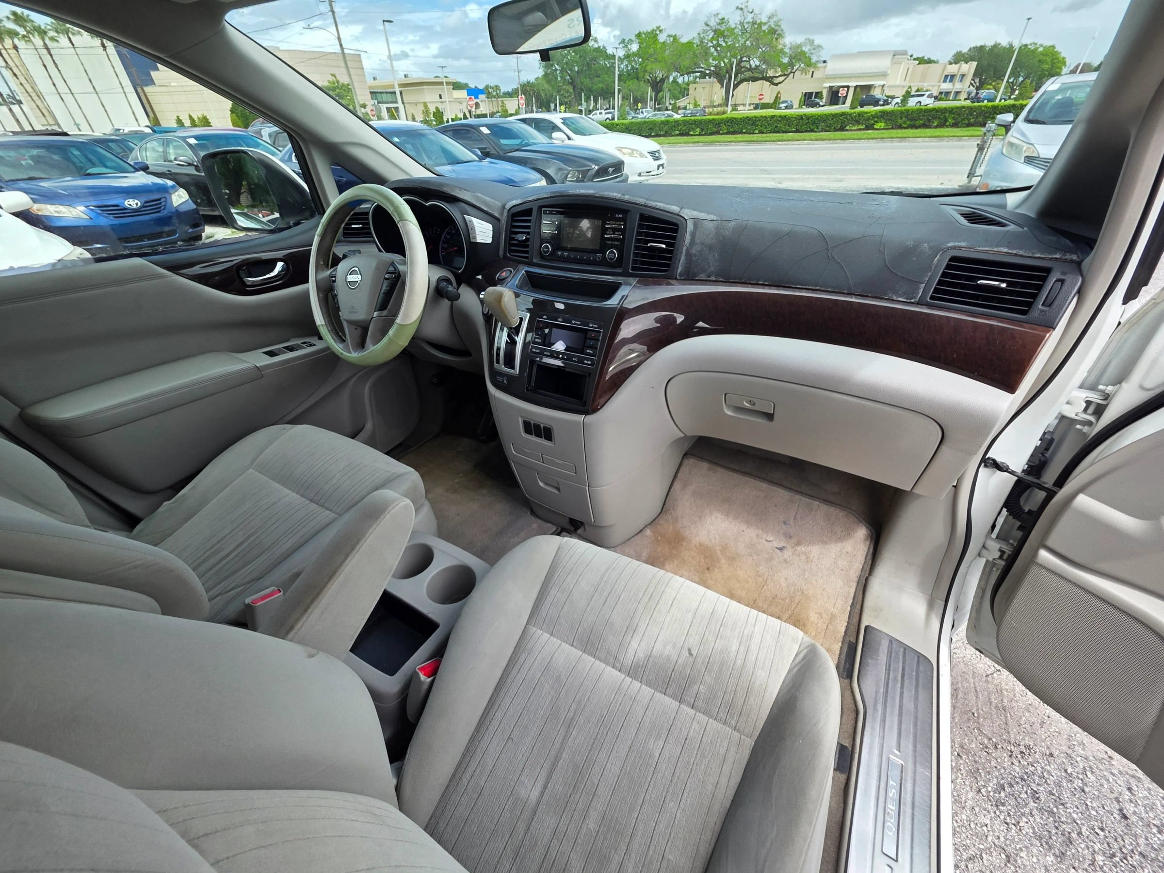 Used 2012 Nissan Quest SV w/ Protection Pkg FWD image 22