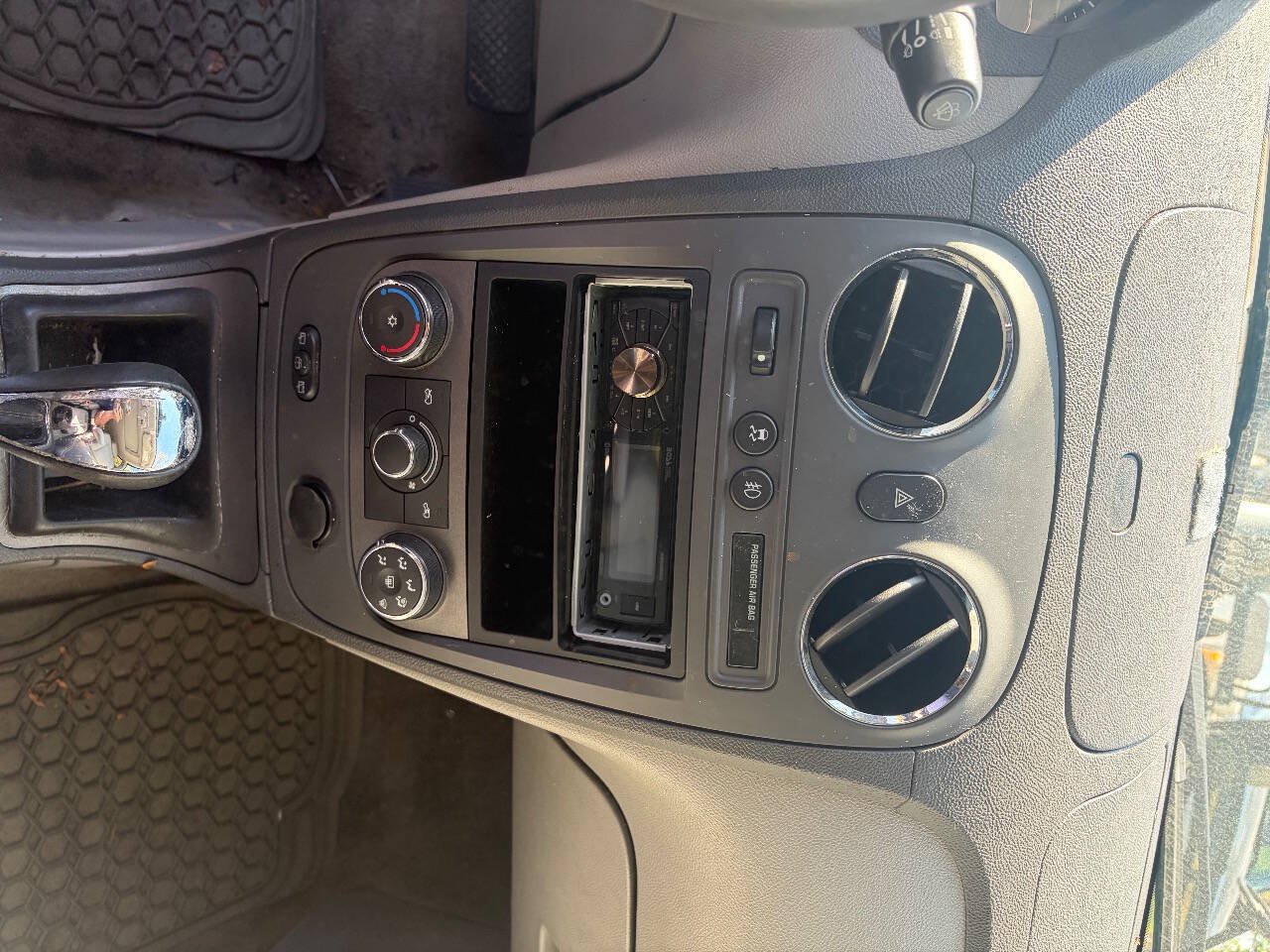 Used 2009 Chevrolet HHR LT w/ LT Preferred Equipment Group FWD image 18