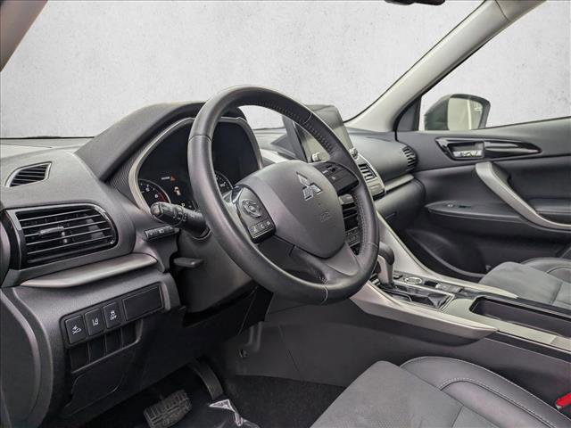 Used 2023 Mitsubishi Eclipse Cross SE image 9