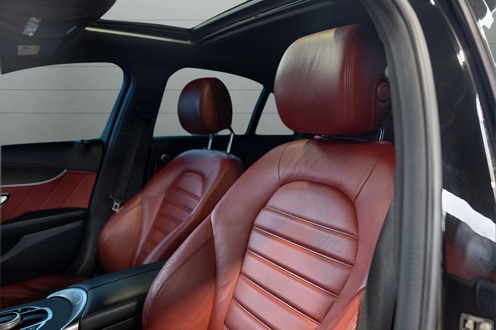 Used 2020 Mercedes-Benz C 43 AMG 4MATIC Sedan image 2