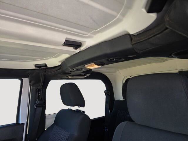 Used 2012 Jeep Wrangler Sahara image 16