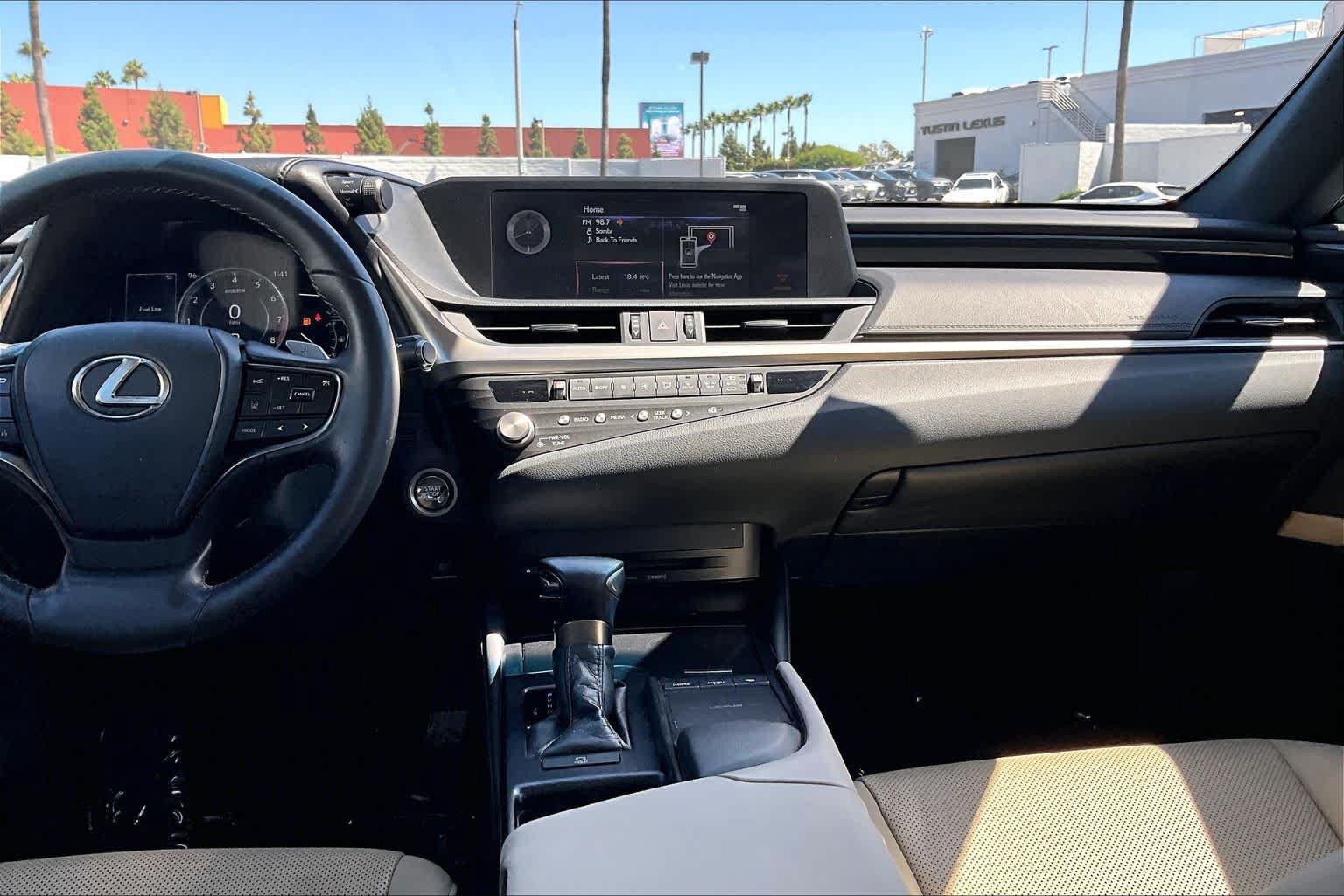Used 2021 Lexus ES 350 w/ Accessory Package FWD image 33