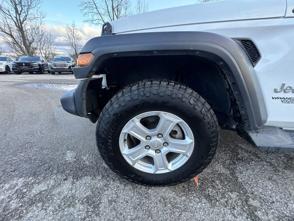 Used 2019 Jeep Wrangler Unlimited Sport S image 10