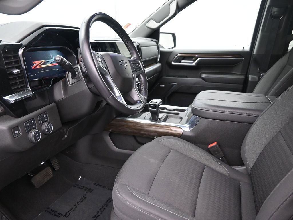 Used 2023 Chevrolet Silverado 1500 RST image 12