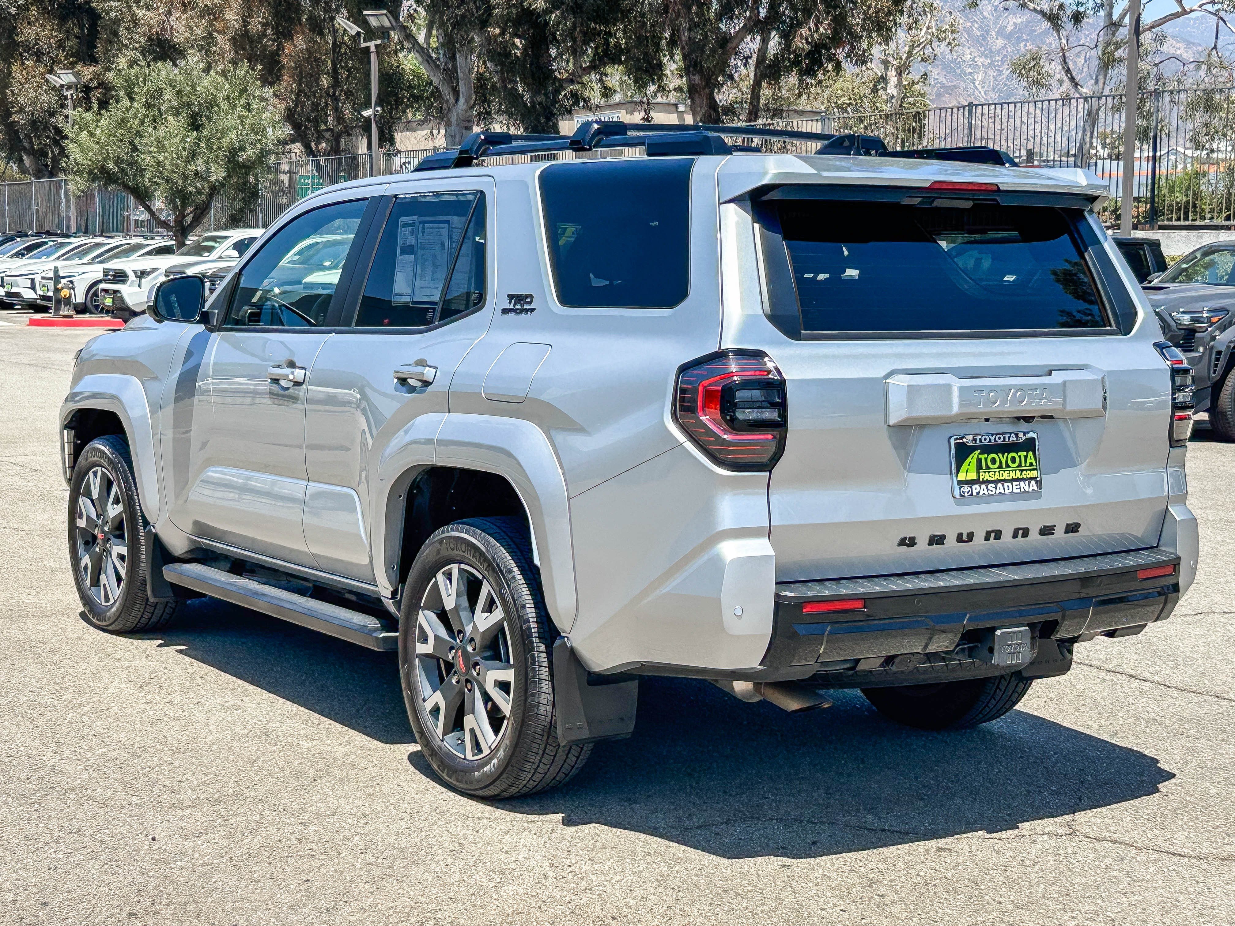 Used 2025 Toyota 4Runner TRD Sport Premium AWD/4WD image 8