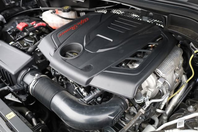 Used 2024 Alfa Romeo Stelvio Ti w/ Active Assist Plus Package image 9