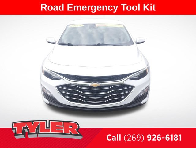 Used 2024 Chevrolet Malibu LT FWD image 2