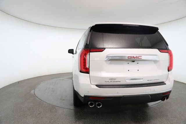 Used 2023 GMC Yukon XL Denali image 13
