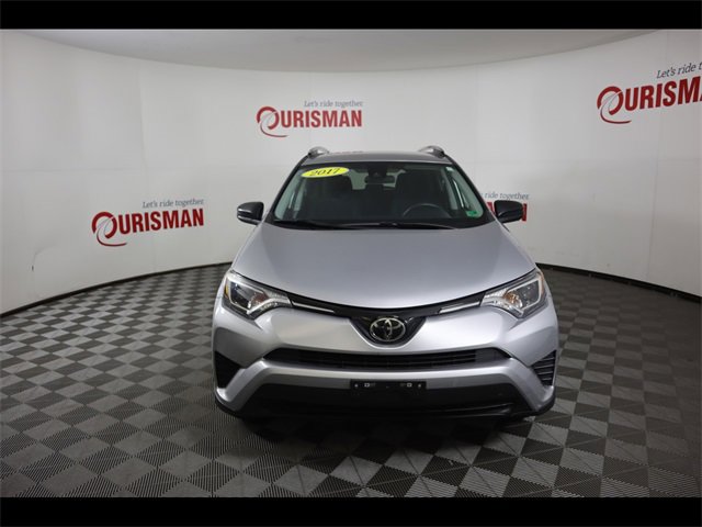 Used 2017 Toyota RAV4 LE image 7