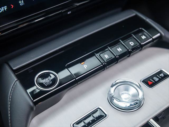 New 2026 Lincoln Navigator Reserve w/ Jet Appearance Package AWD/4WD image 27
