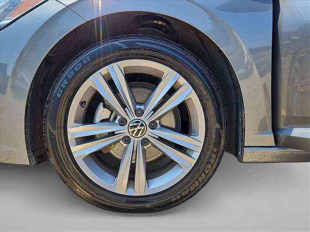 Used 2024 Volkswagen Jetta SE FWD image 22