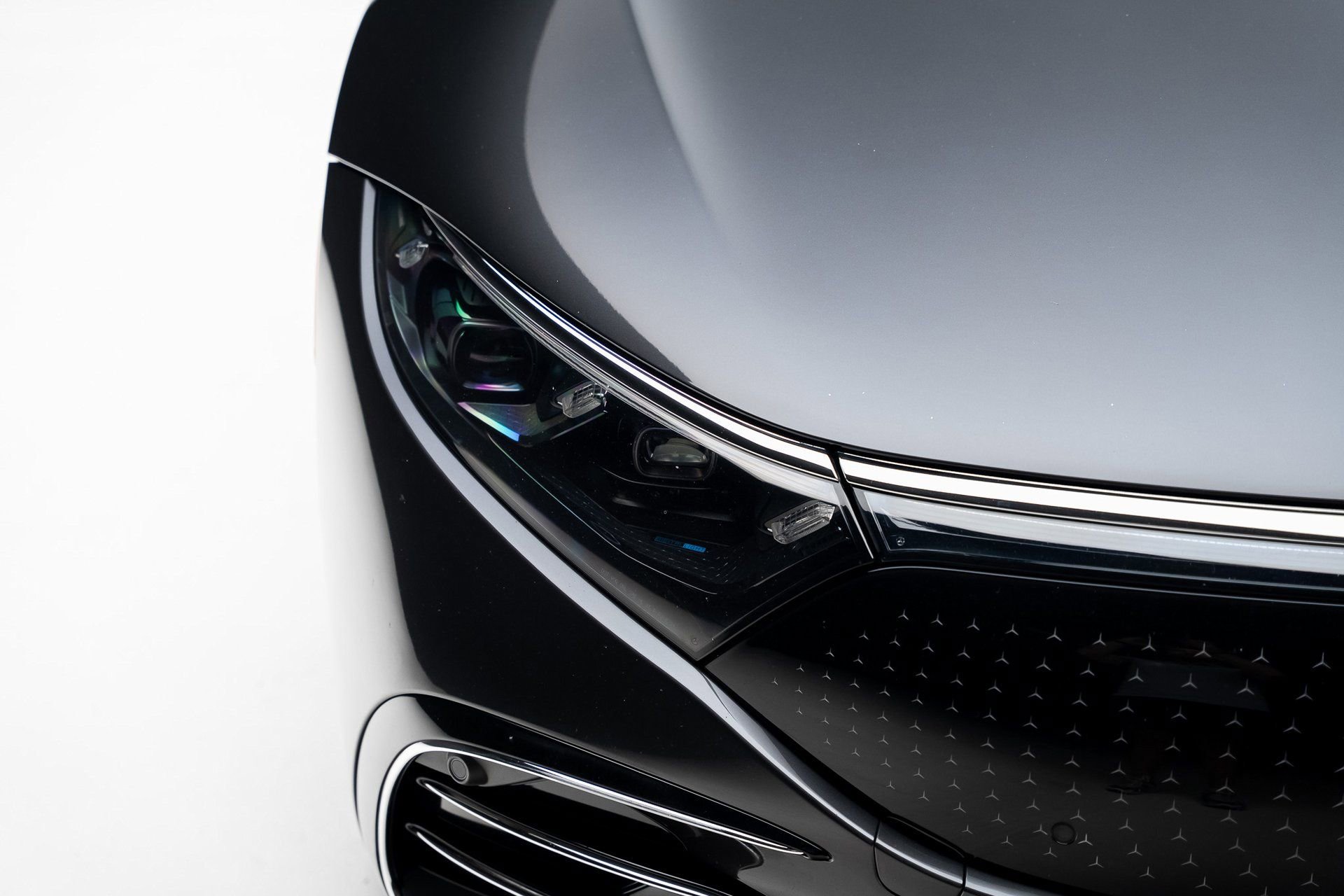 Used 2023 Mercedes-Benz EQS 580 4MATIC Sedan image 11