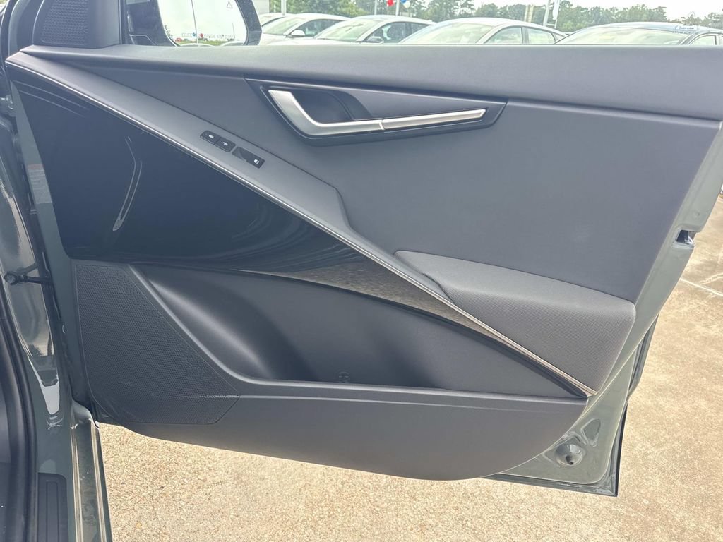 New 2026 Kia Niro Wind FWD image 16