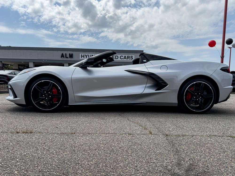 Used 2020 Chevrolet Corvette Stingray Preferred Conv w/ 2LT Preferred Equipment Group image 11
