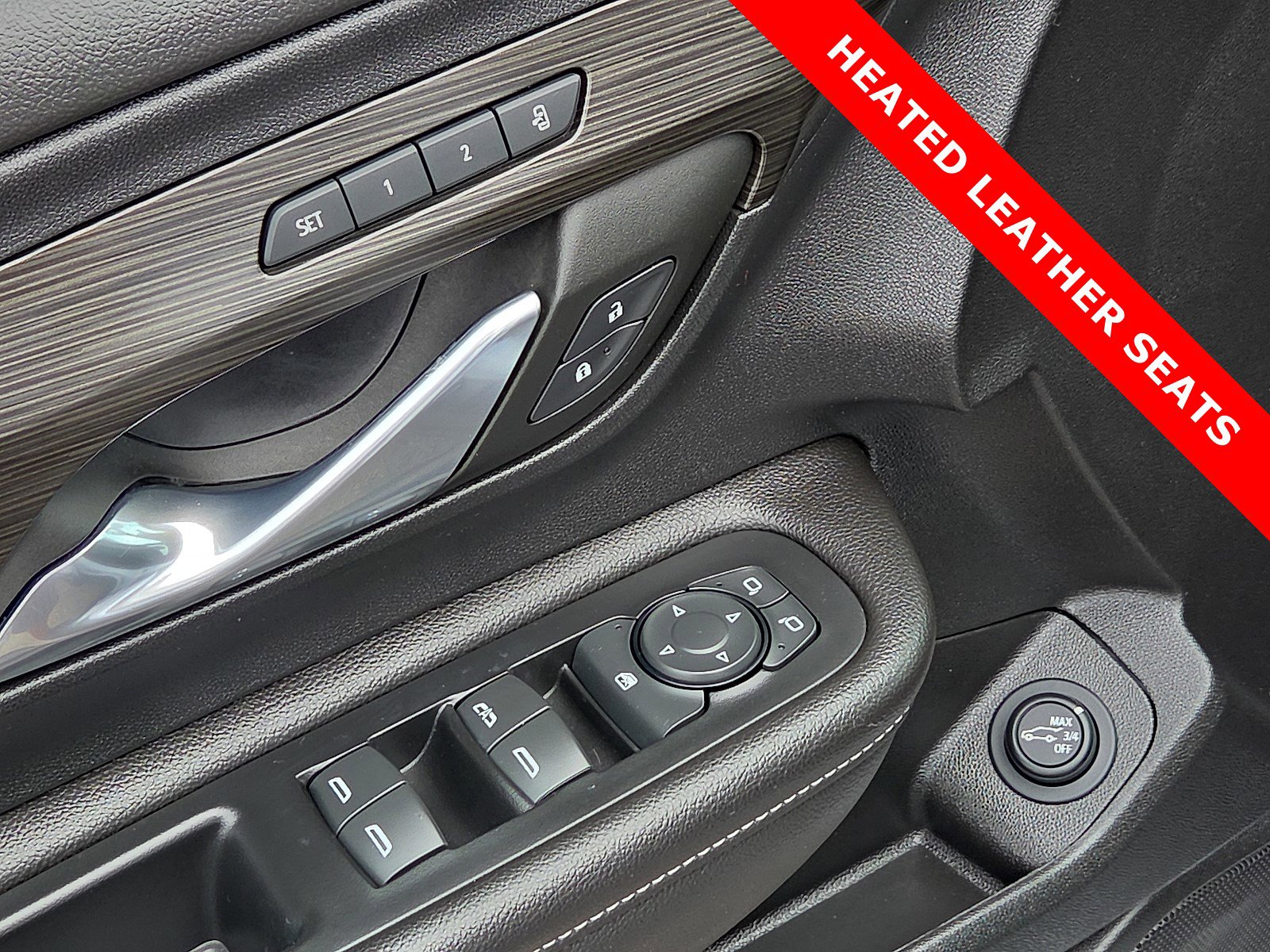 Used 2022 GMC Terrain SLT w/ Tech Package image 12